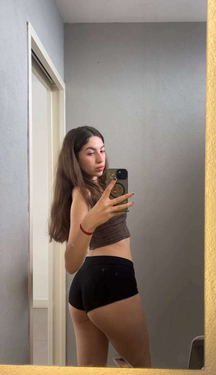 Amber in her underwear in Austin