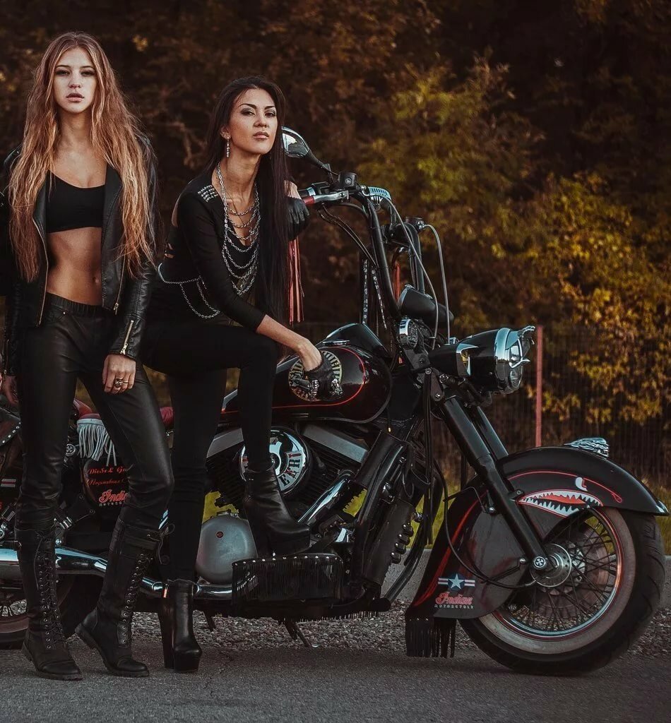 Beautiful girls and bikes in Austin