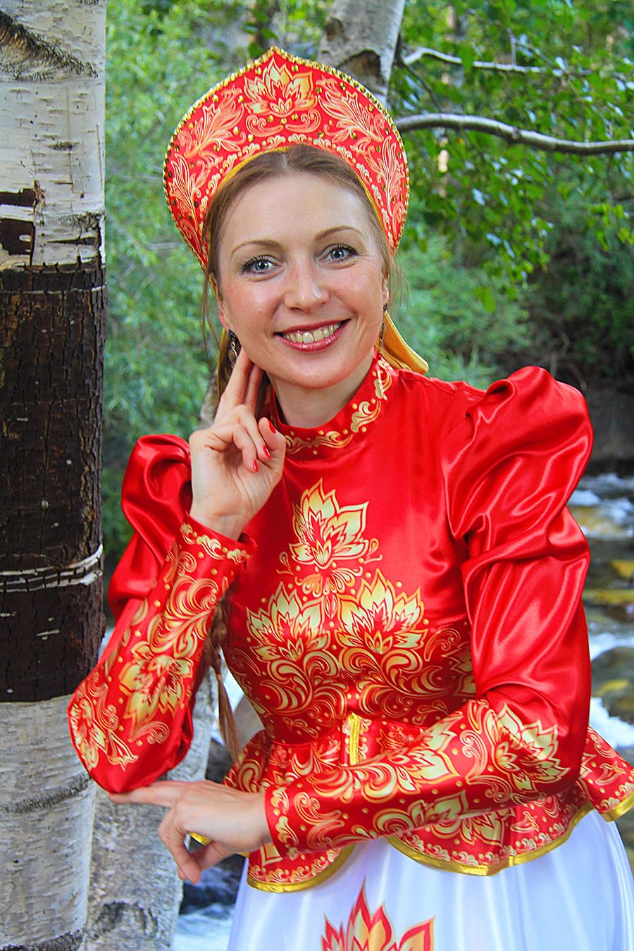 Women in Slavic costumes in Austin