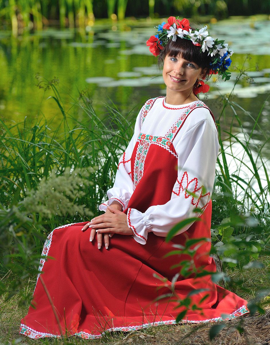 Beautiful girl Girls in Slavic costumes in Austin